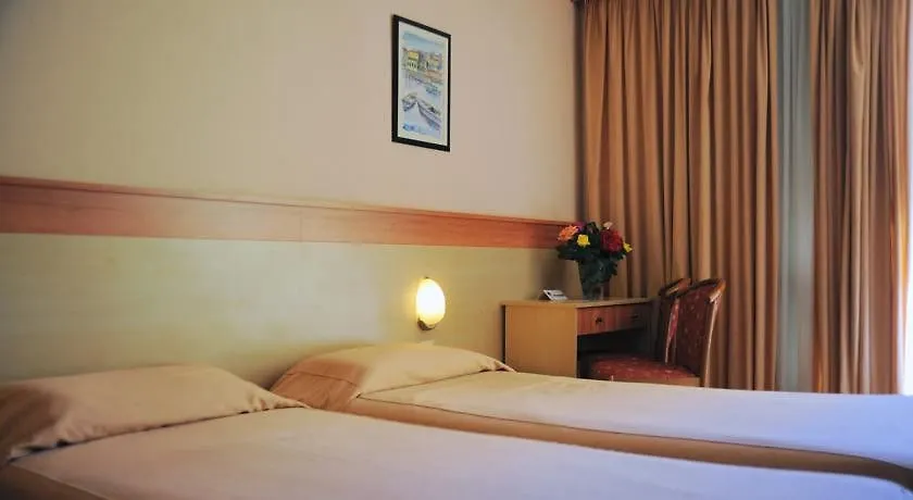 Maslinica Hedera Hotel Rabac 4*,