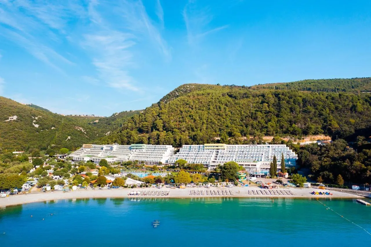 Maslinica Hedera Hotel Rabac 4*,